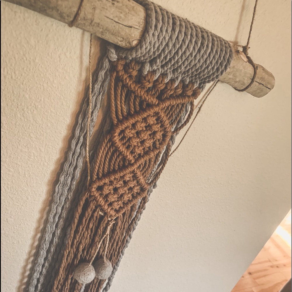 Macrame wall hanging